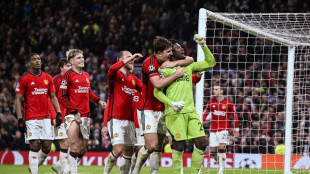 Maguire e Onana d&atilde;o esperan&ccedil;a ao Manchester United na Champions